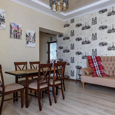 Historic Apartment Sofia In The Old Town Lviv Extérieur photo