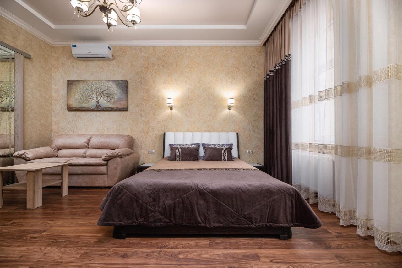 Historic Apartment Sofia In The Old Town Lviv Extérieur photo