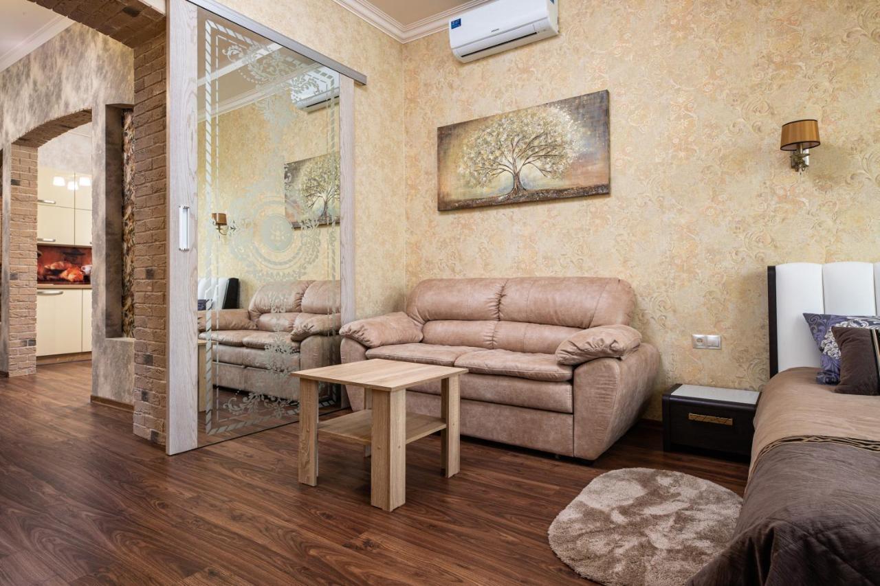 Historic Apartment Sofia In The Old Town Lviv Extérieur photo