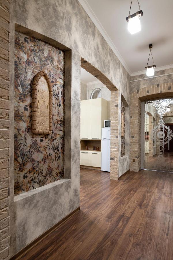 Historic Apartment Sofia In The Old Town Lviv Extérieur photo